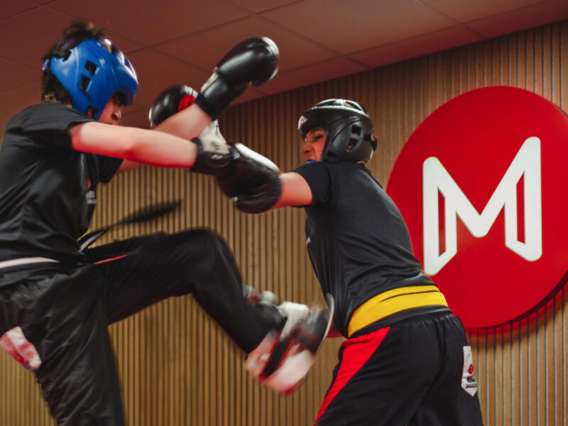 Meiji students sparring
